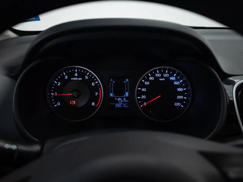 Kia SOLUTO 2024 - Imagen 13 de 20