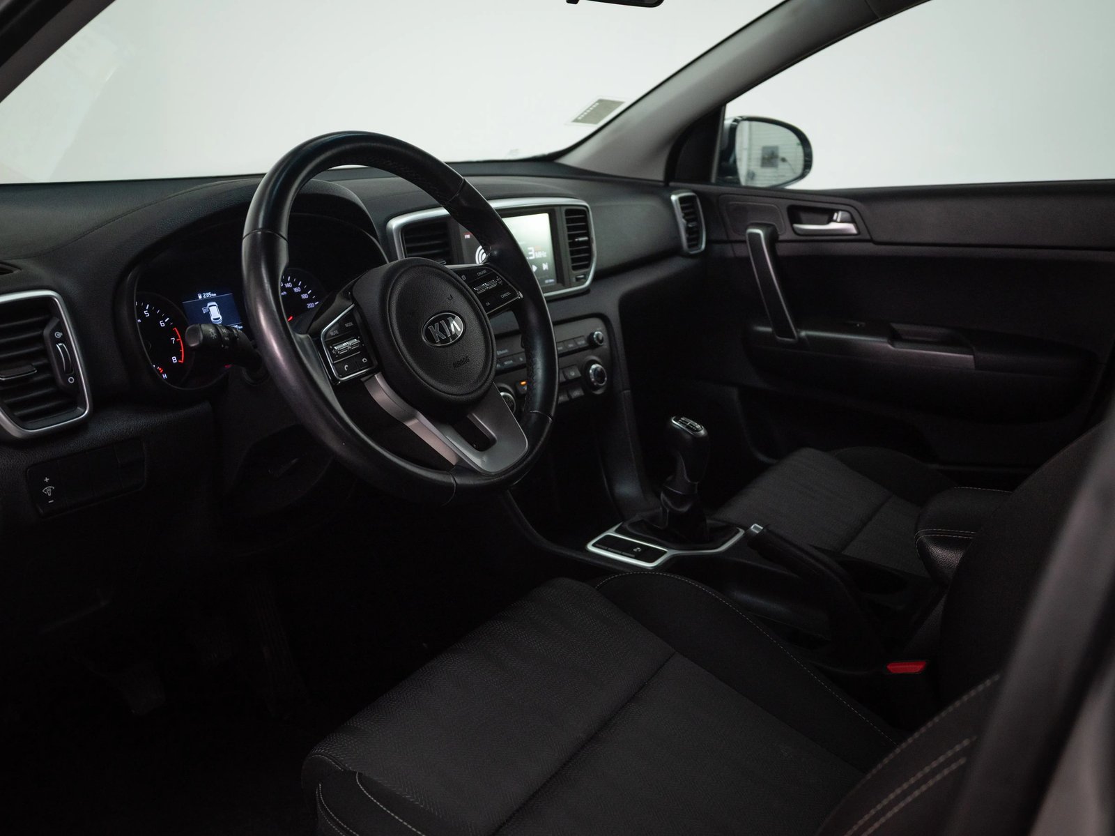 KIA SPORTAGE 2019 - Imagen 14 de 20