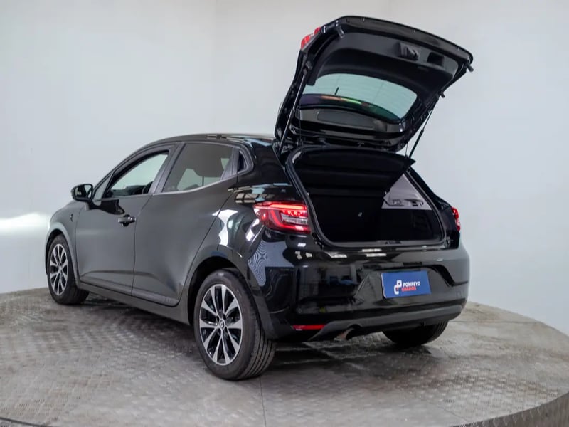 Renault CLIO 2023 - Imagen 10 de 19