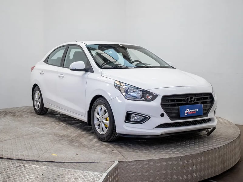 Hyundai VERNA 2022 - Imagen 10 de 20