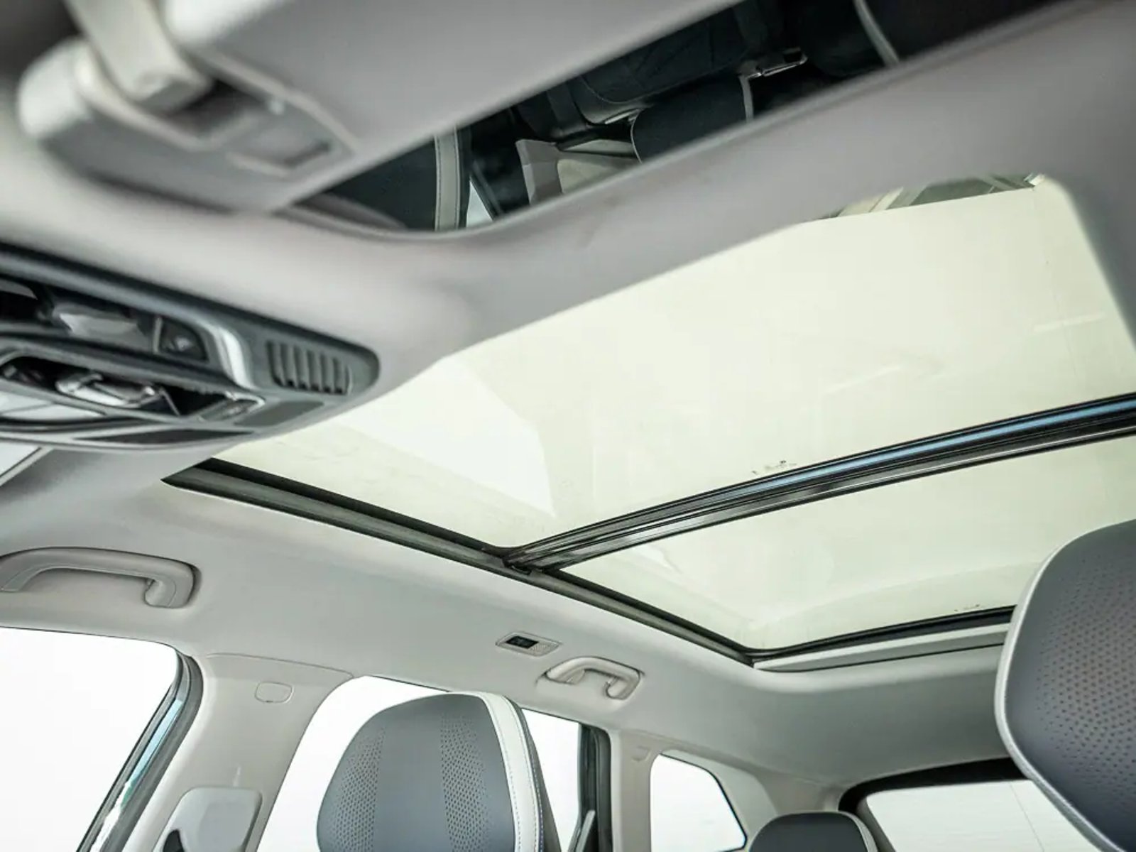 GEELY STARRAY 2025 - Imagen 16 de 17