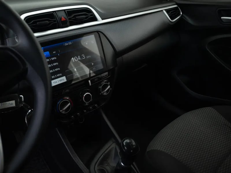 Hyundai VERNA 2021 - Imagen 12 de 20