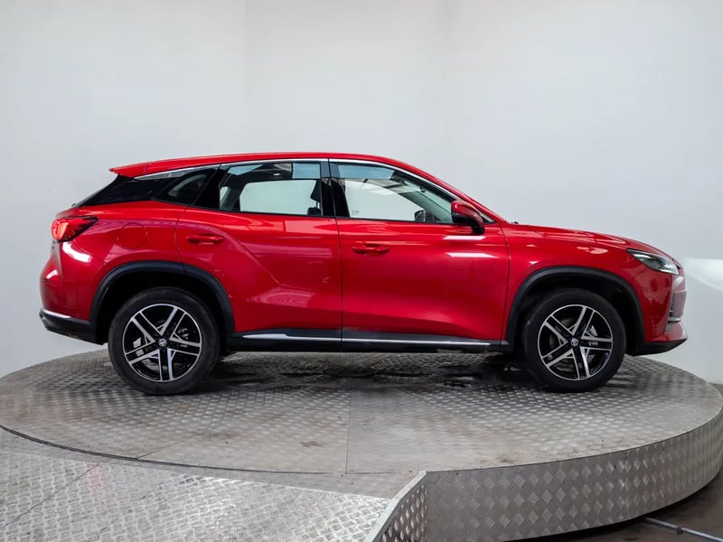 MG ONE 2024 - Imagen 8 de 20