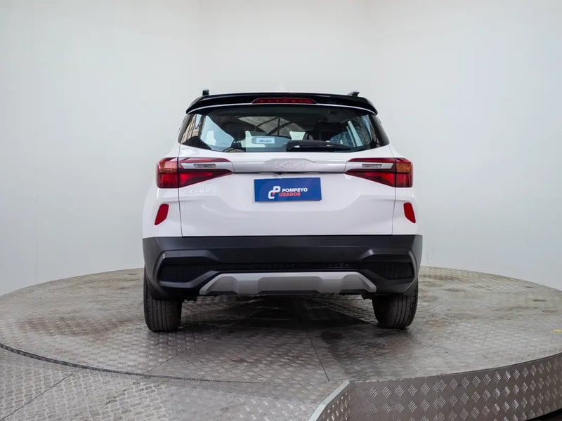 Kia SELTOS 2023 - Imagen 6 de 20