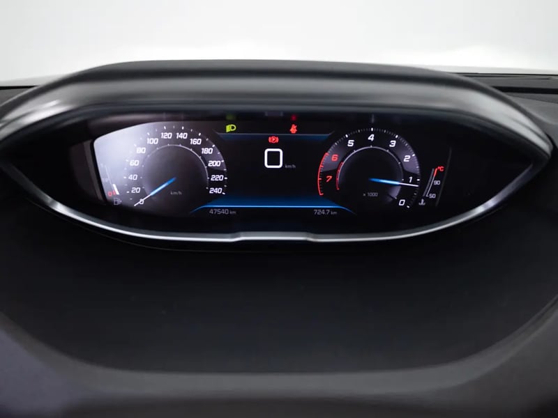 Peugeot 3008 2023 - Imagen 13 de 20