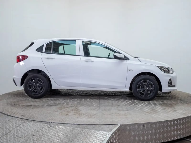 Chevrolet ONIX 2022 - Imagen 8 de 20