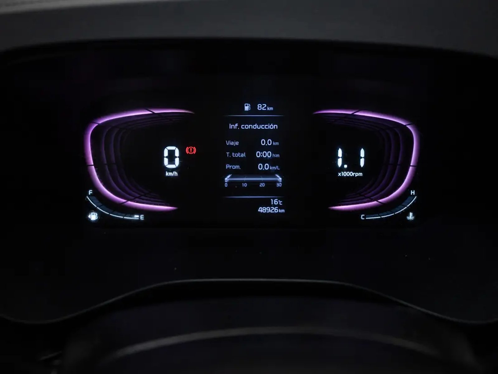 Kia CARENS 2023 - Imagen 13 de 20