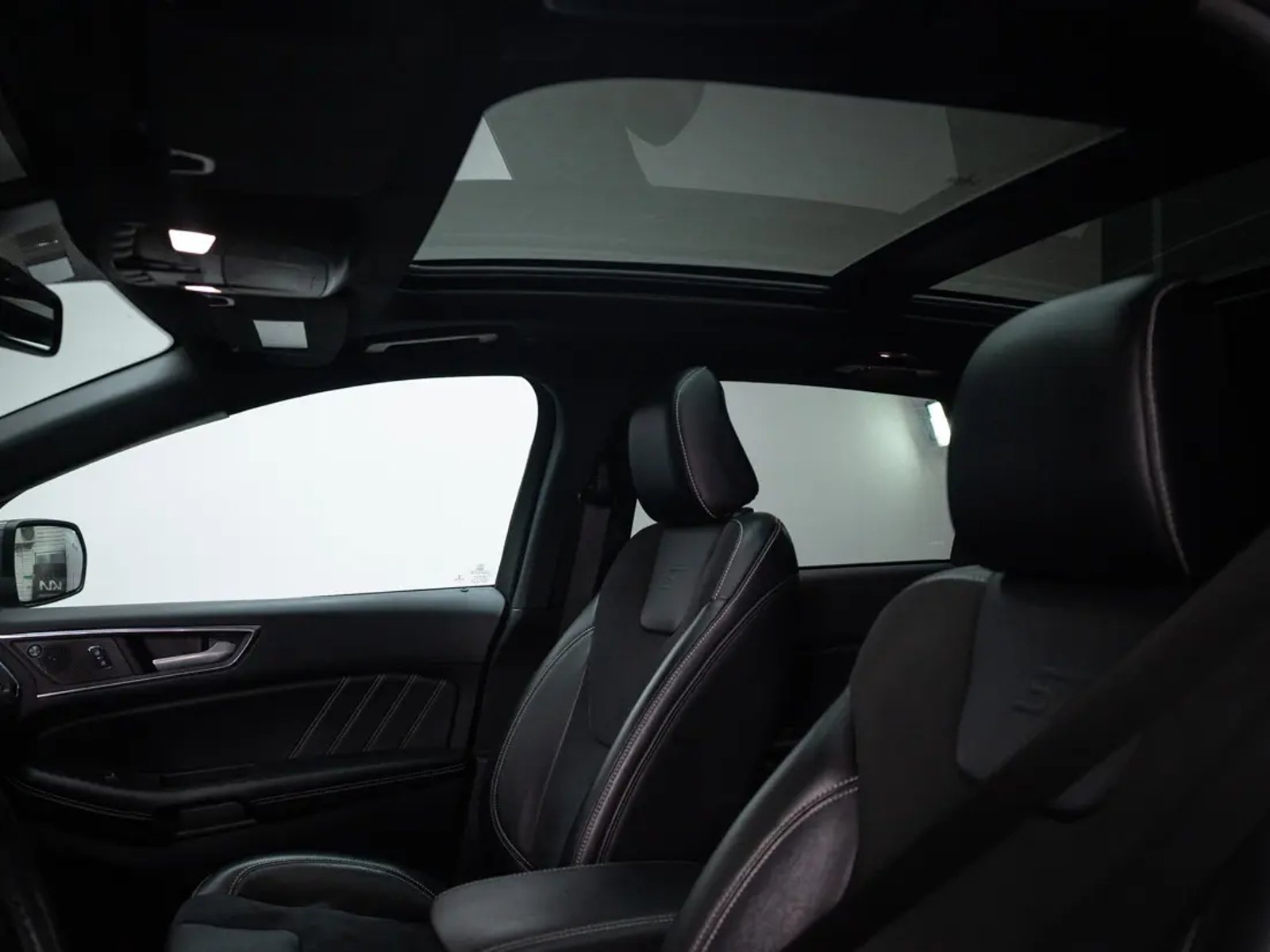 Ford EDGE 2022 - Imagen 17 de 20