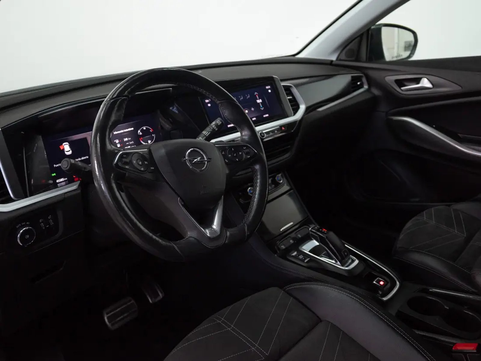 Opel GRANDLAND X 2023 - Imagen 13 de 20