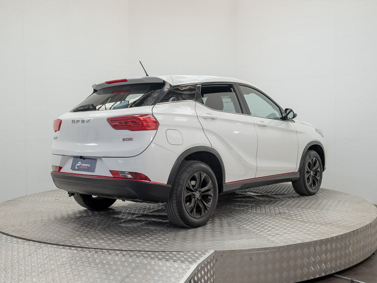 DFSK SUV 500 2023 - Imagen 11 de 17