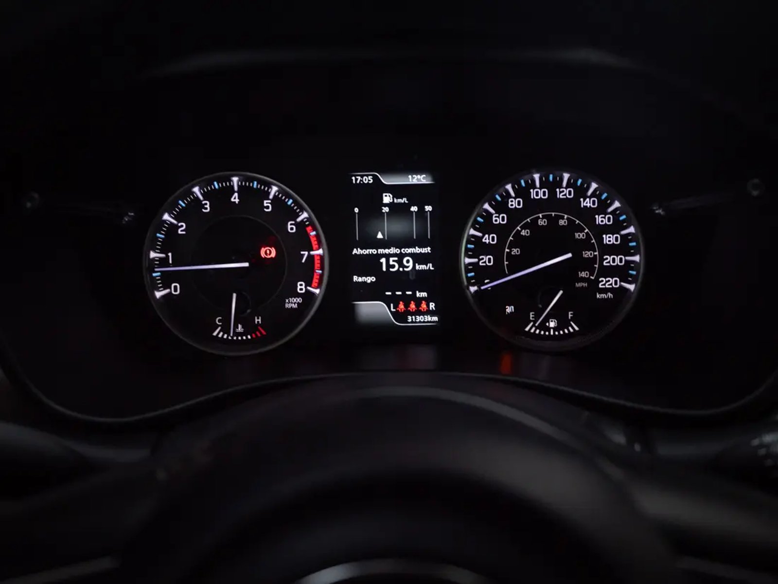 Suzuki FRONX 2025 - Imagen 13 de 19
