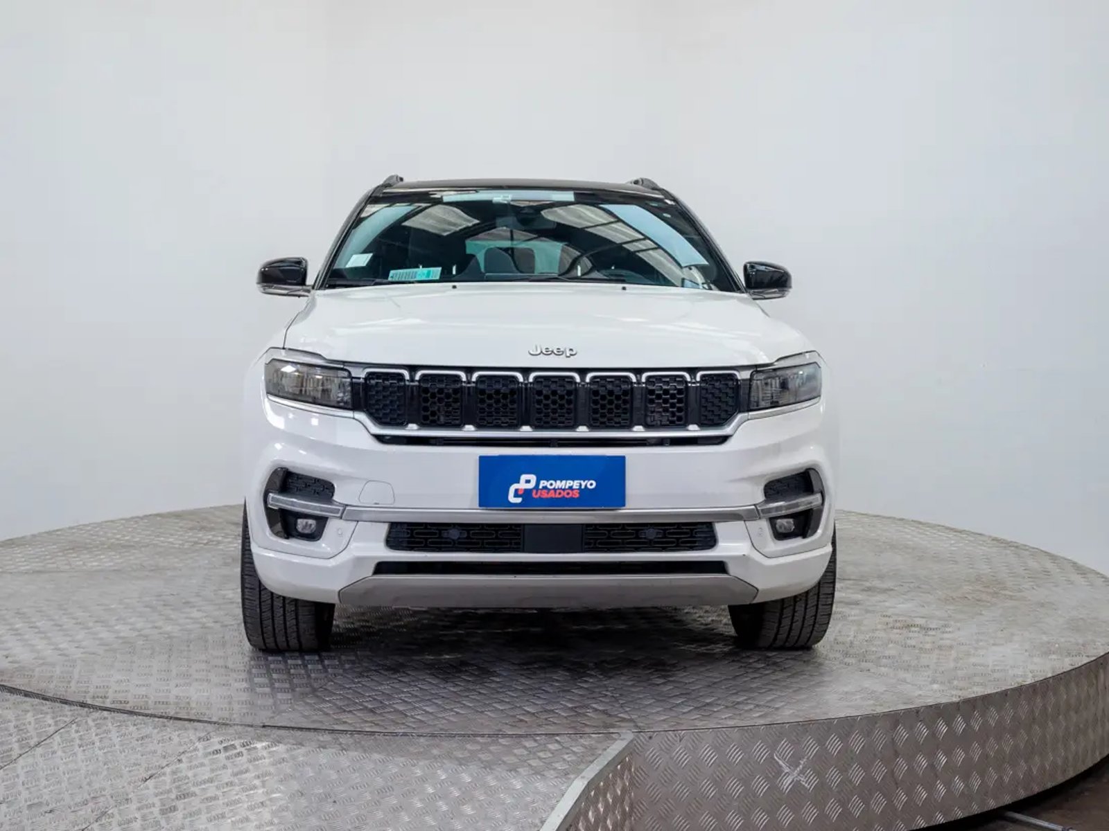 Jeep COMMANDER 2023 - Foto 2 de 20