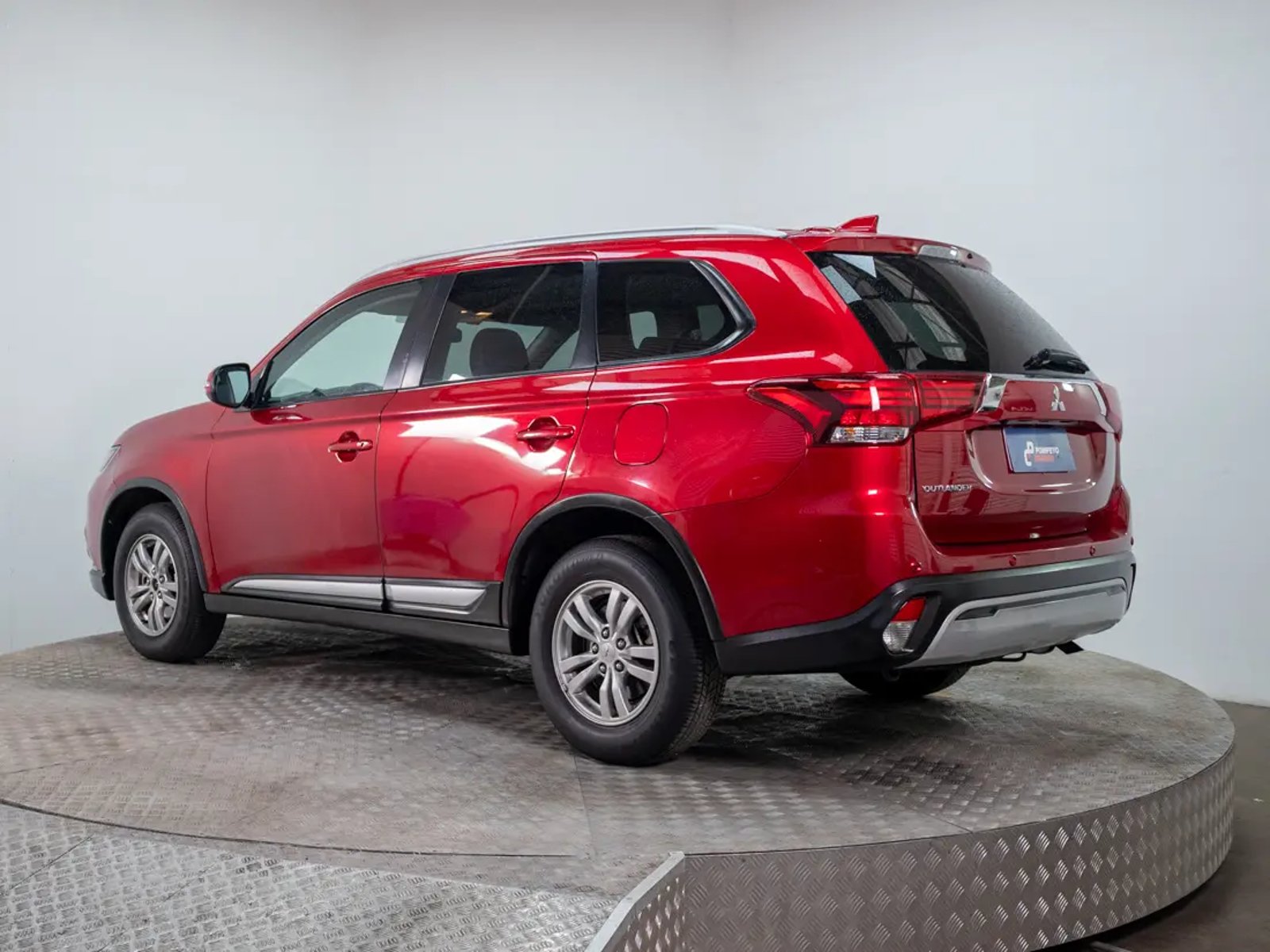 Mitsubishi OUTLANDER 2023 - Foto 5 de 20