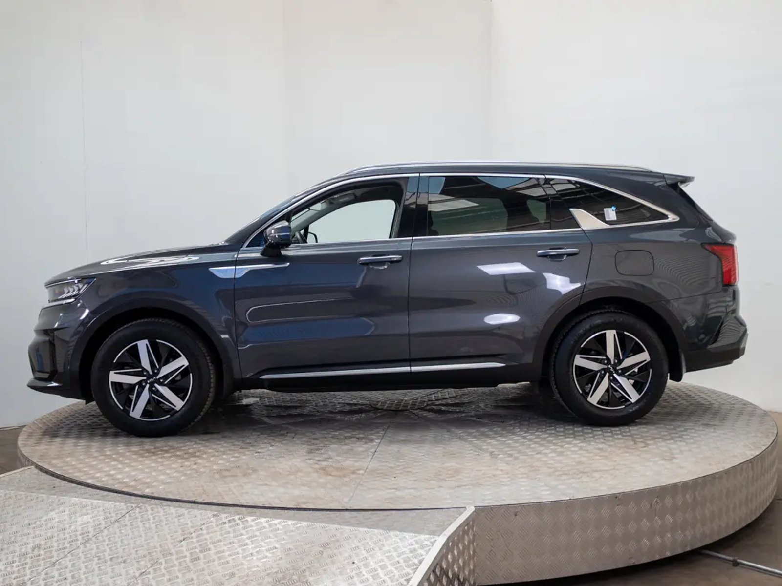 Kia SORENTO 2023 - Foto 4 de 20