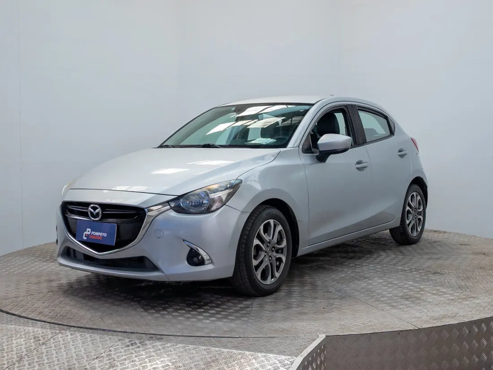 Mazda 2 2019 - Foto 3 de 20