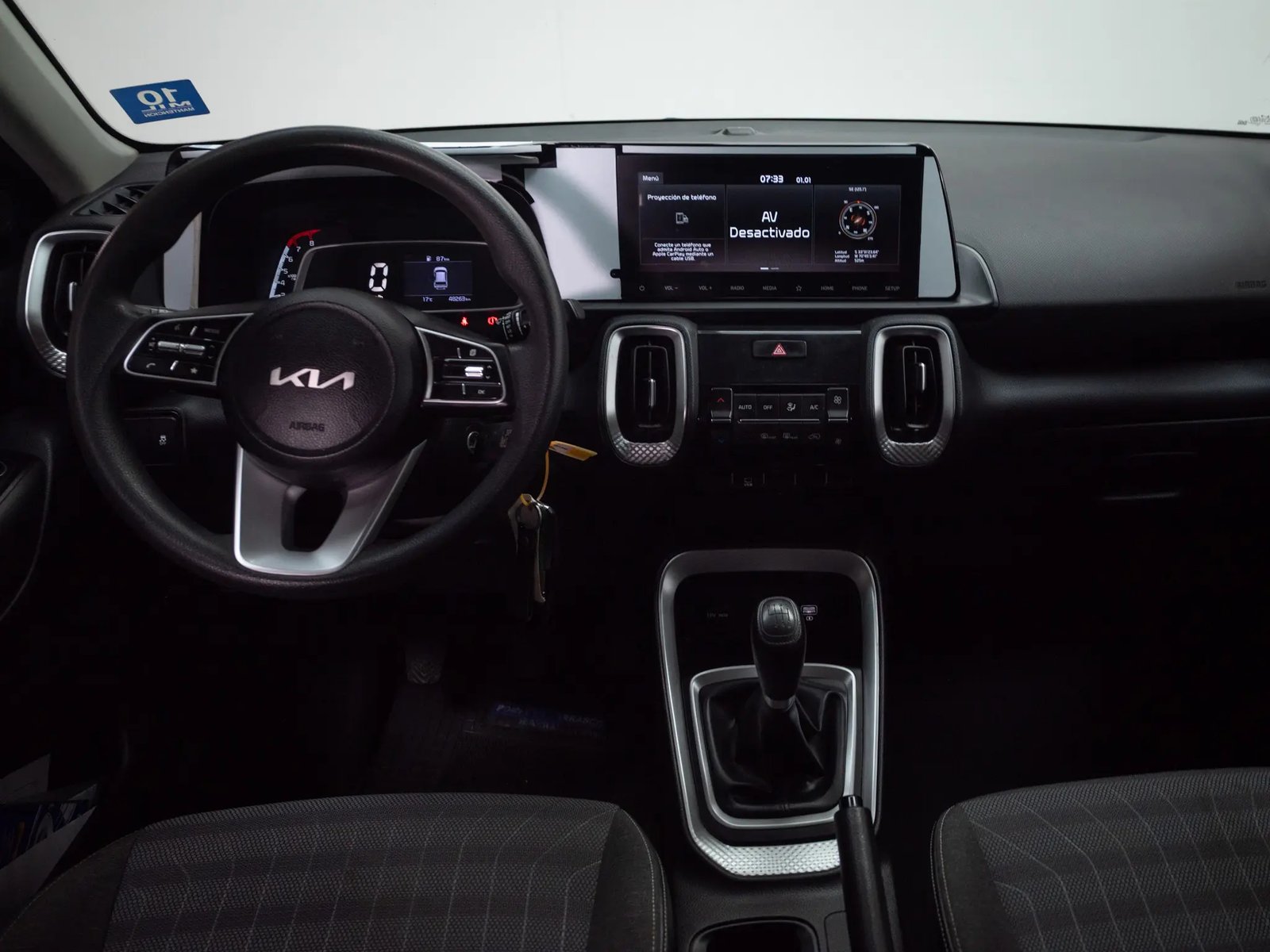 KIA SONET 2023 - Imagen 16 de 18