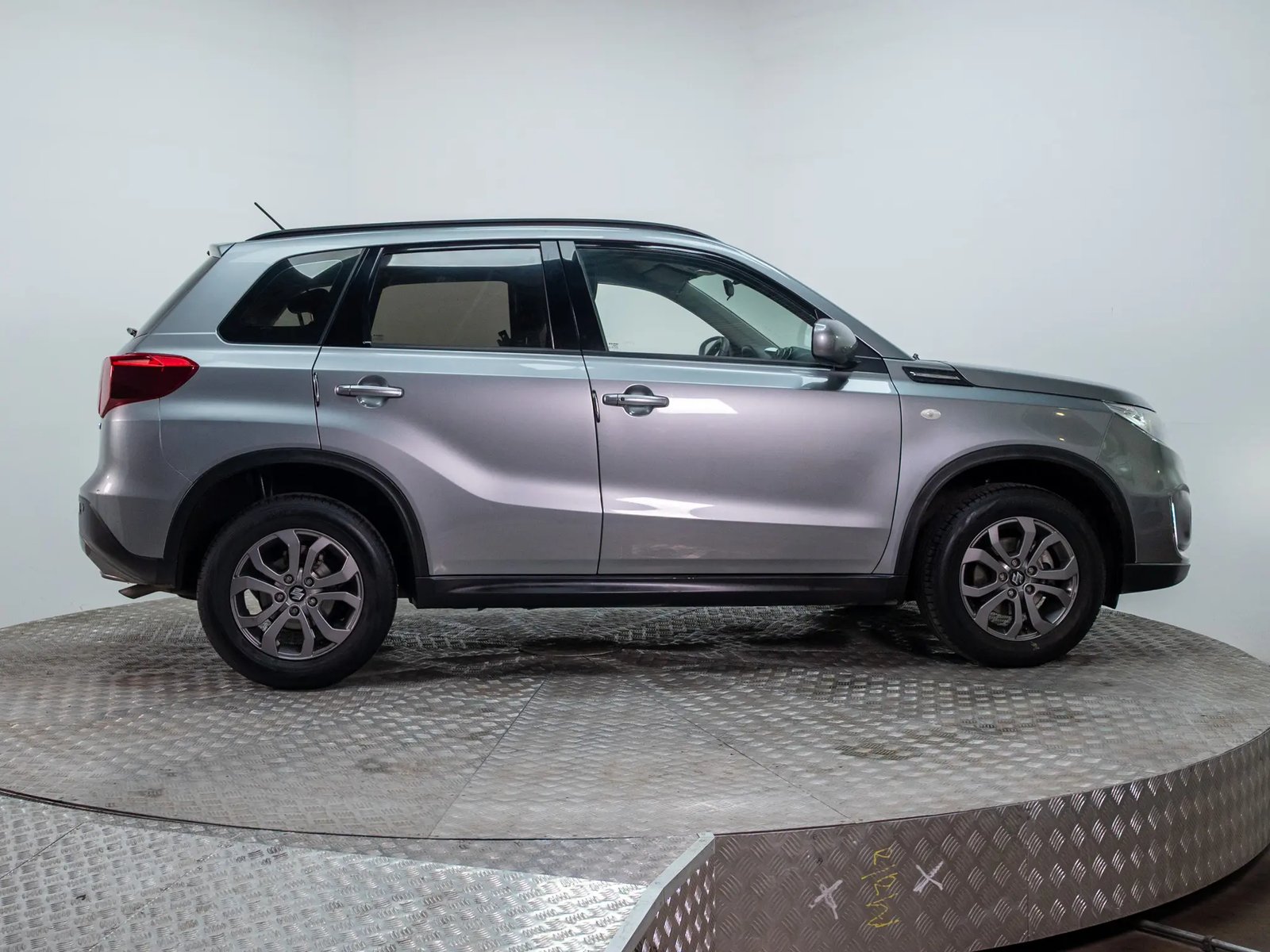 SUZUKI VITARA 2020 - Imagen 7 de 19