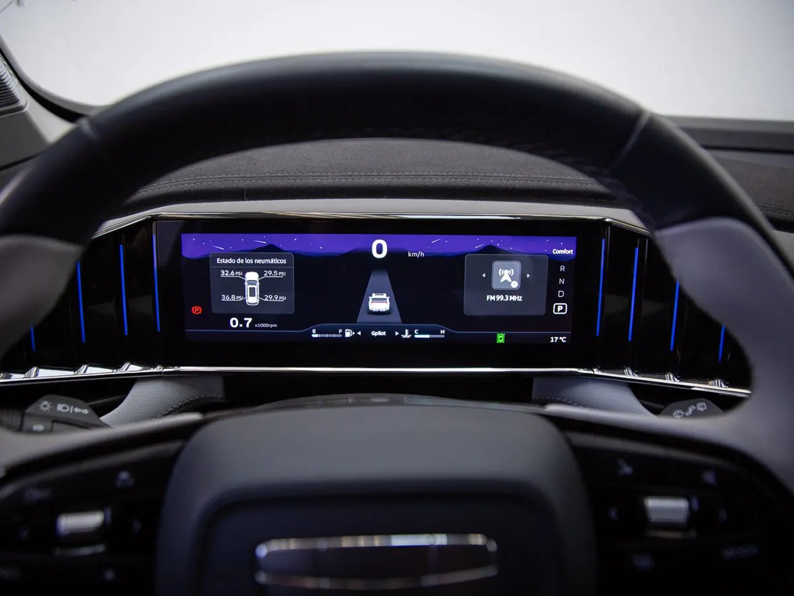 GEELY STARRAY 2025 - Imagen 15 de 18