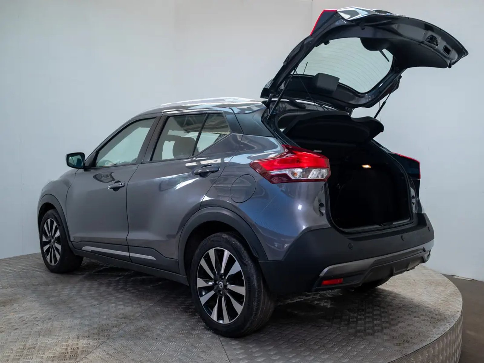 Nissan KICKS 2019 - Imagen 10 de 19