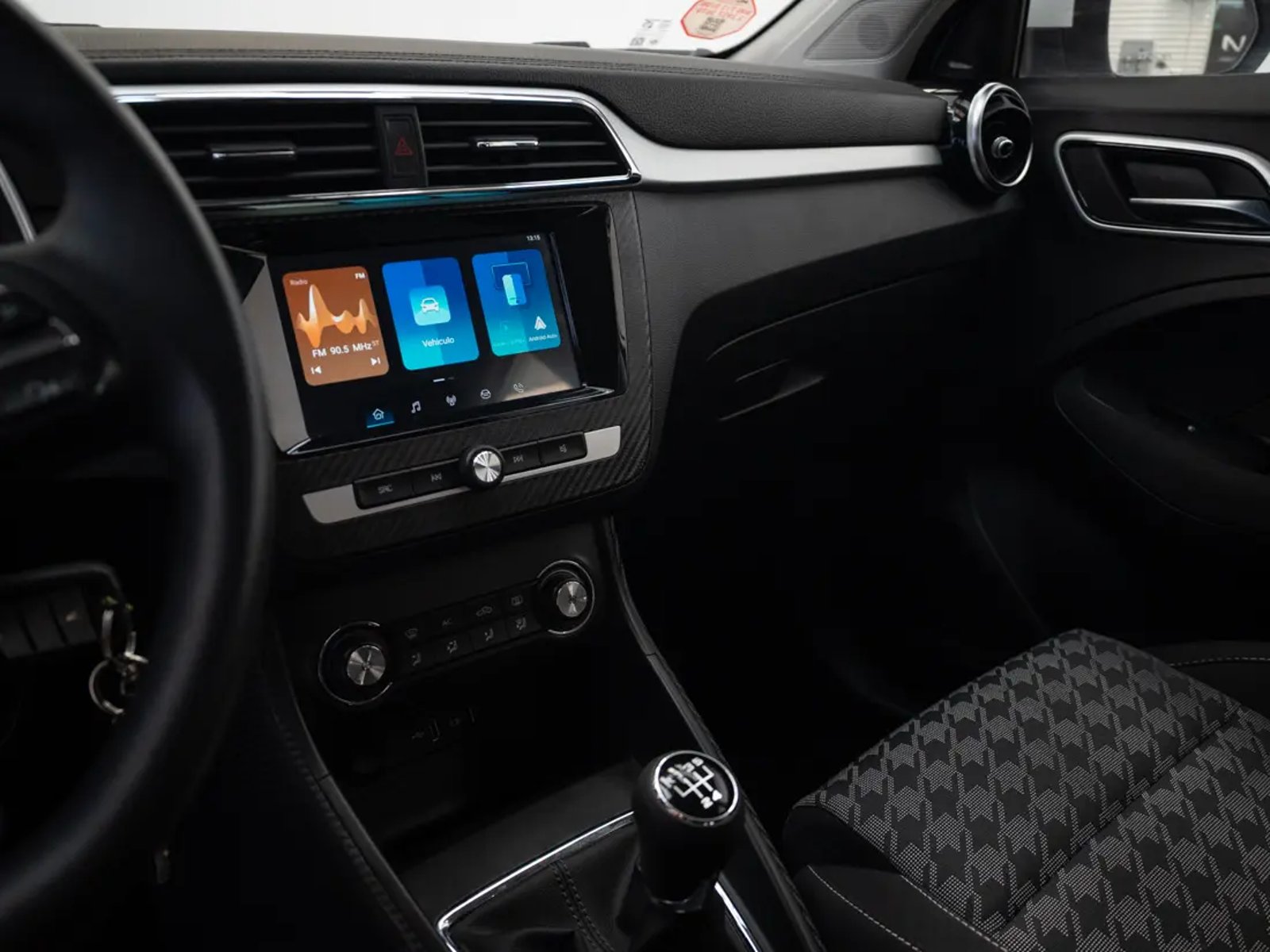 MG ZS 2025 - Imagen 12 de 20