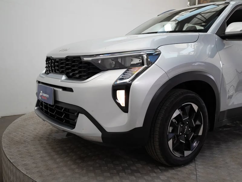 Kia SONET 2025 - Imagen 18 de 20