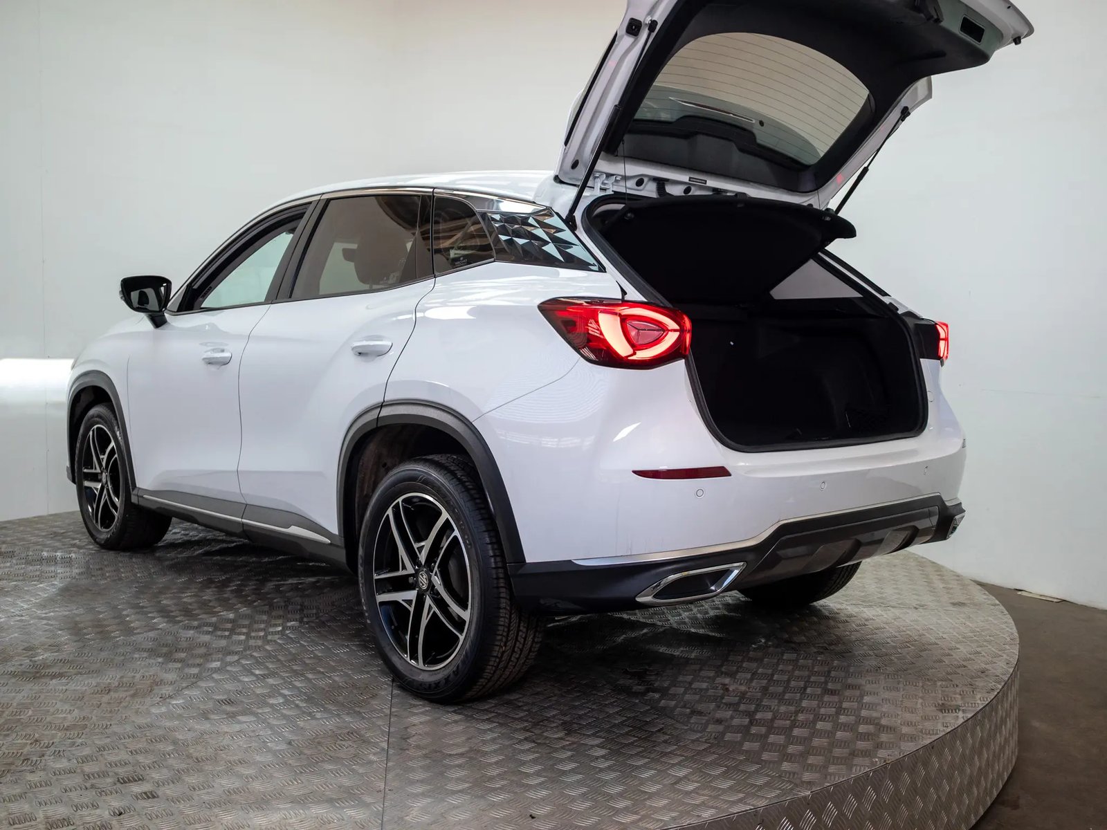 MG ONE 2025 - Imagen 6 de 16