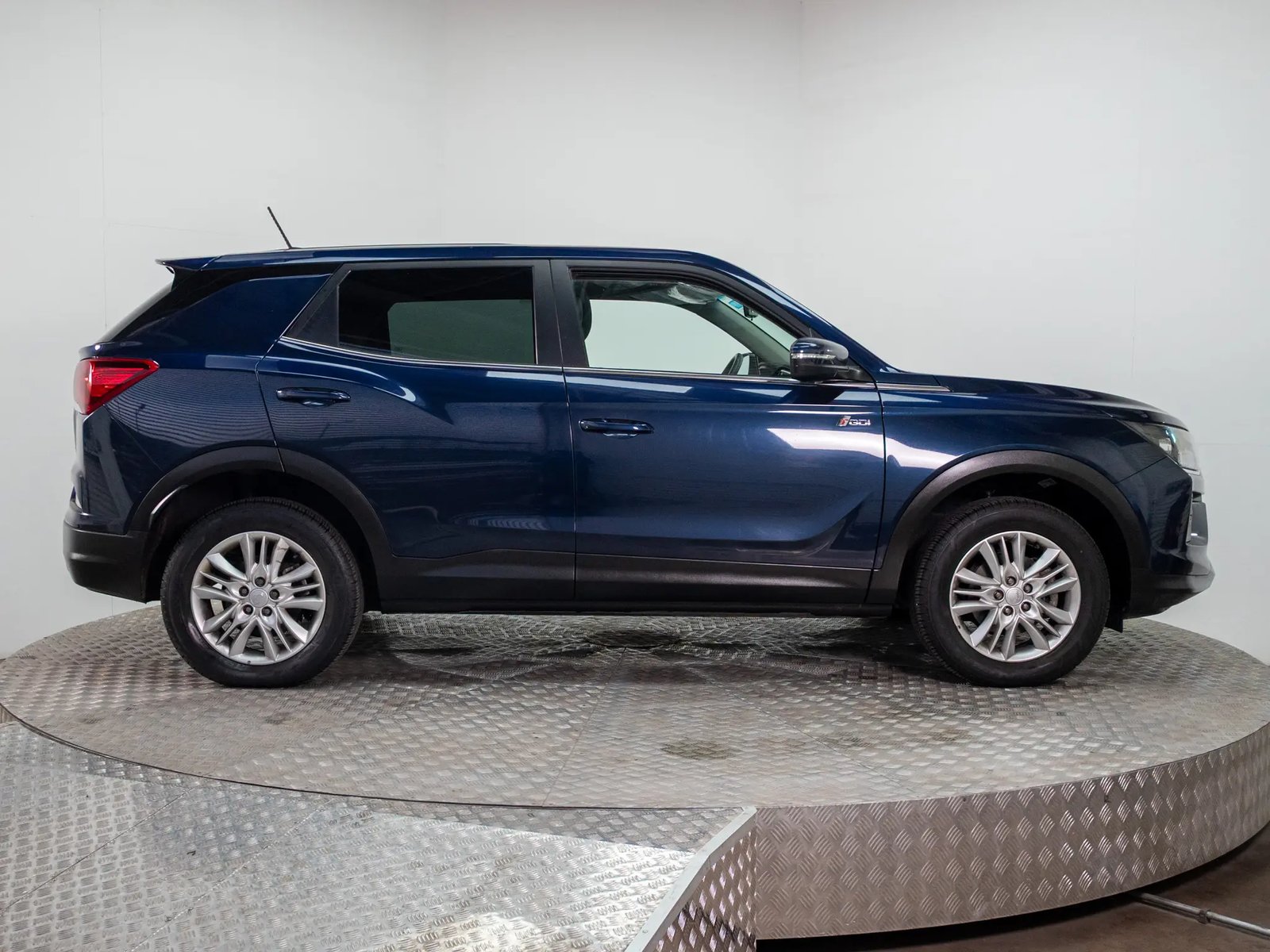 SSANGYONG KORANDO 2023 - Imagen 8 de 20