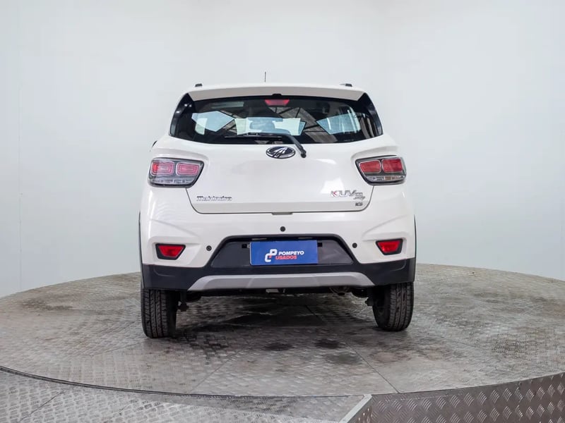 Mahindra KUV100 2021 - Imagen 6 de 18