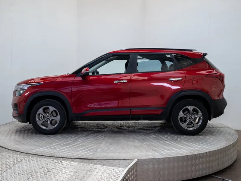 Kia SELTOS 2023 - Imagen 4 de 19