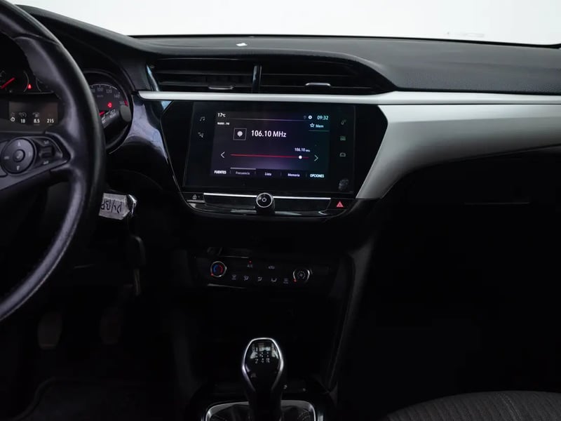 Opel CORSA 2021 - Imagen 16 de 19