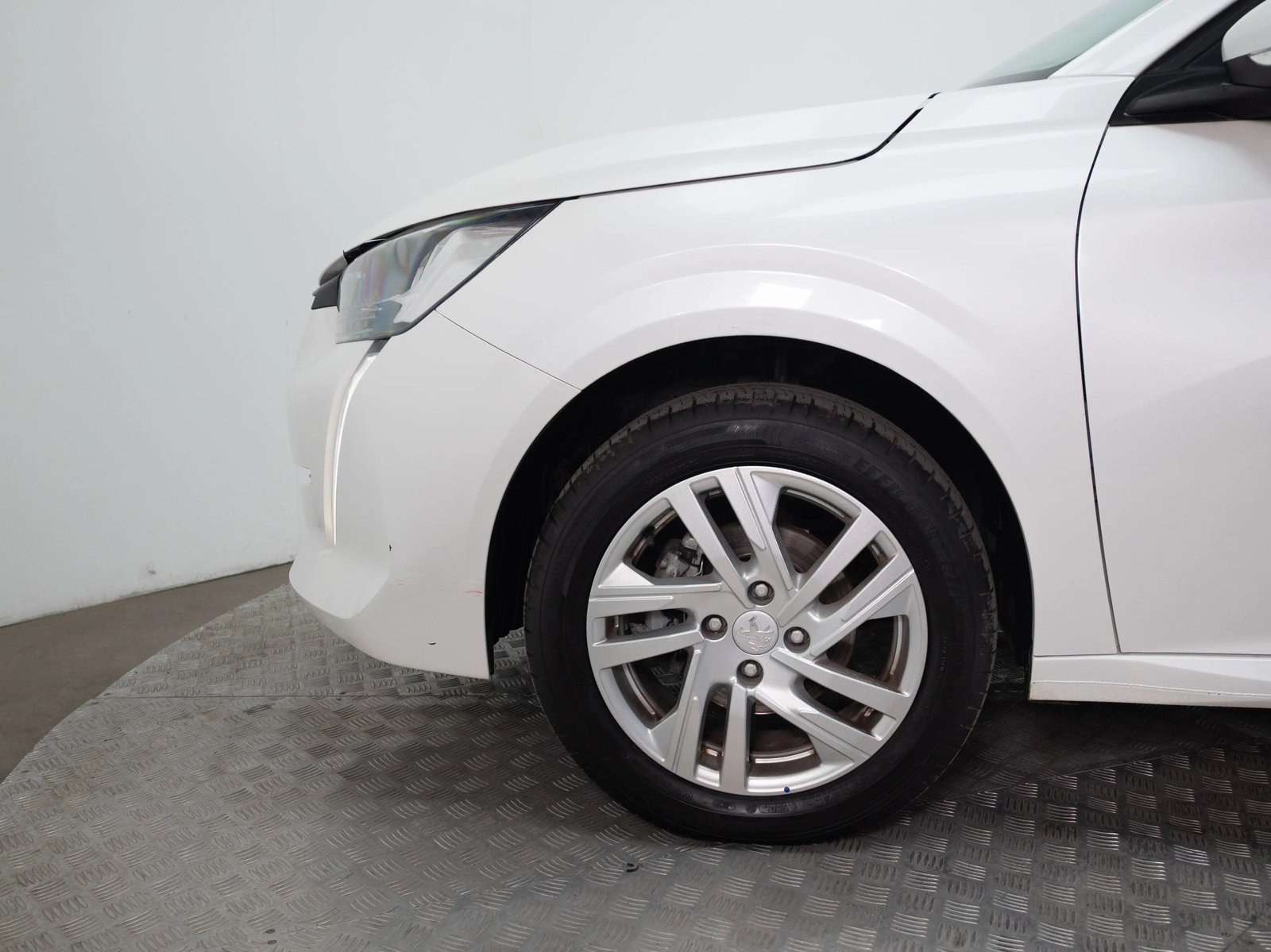 PEUGEOT 208 2023 - Imagen 5 de 18