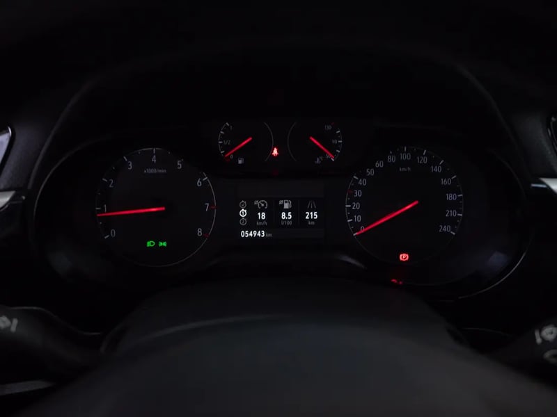 Opel CORSA 2021 - Imagen 13 de 19