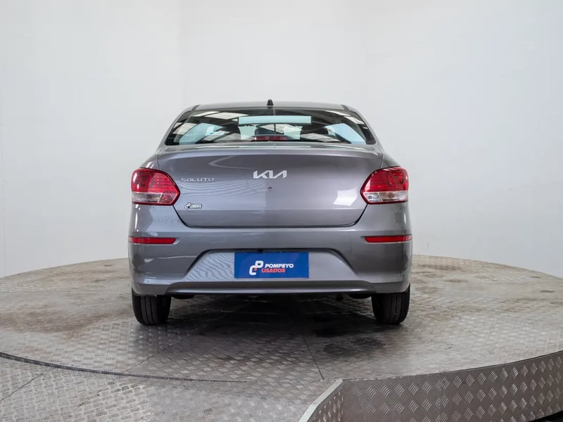 Kia SOLUTO 2024 - Imagen 6 de 20