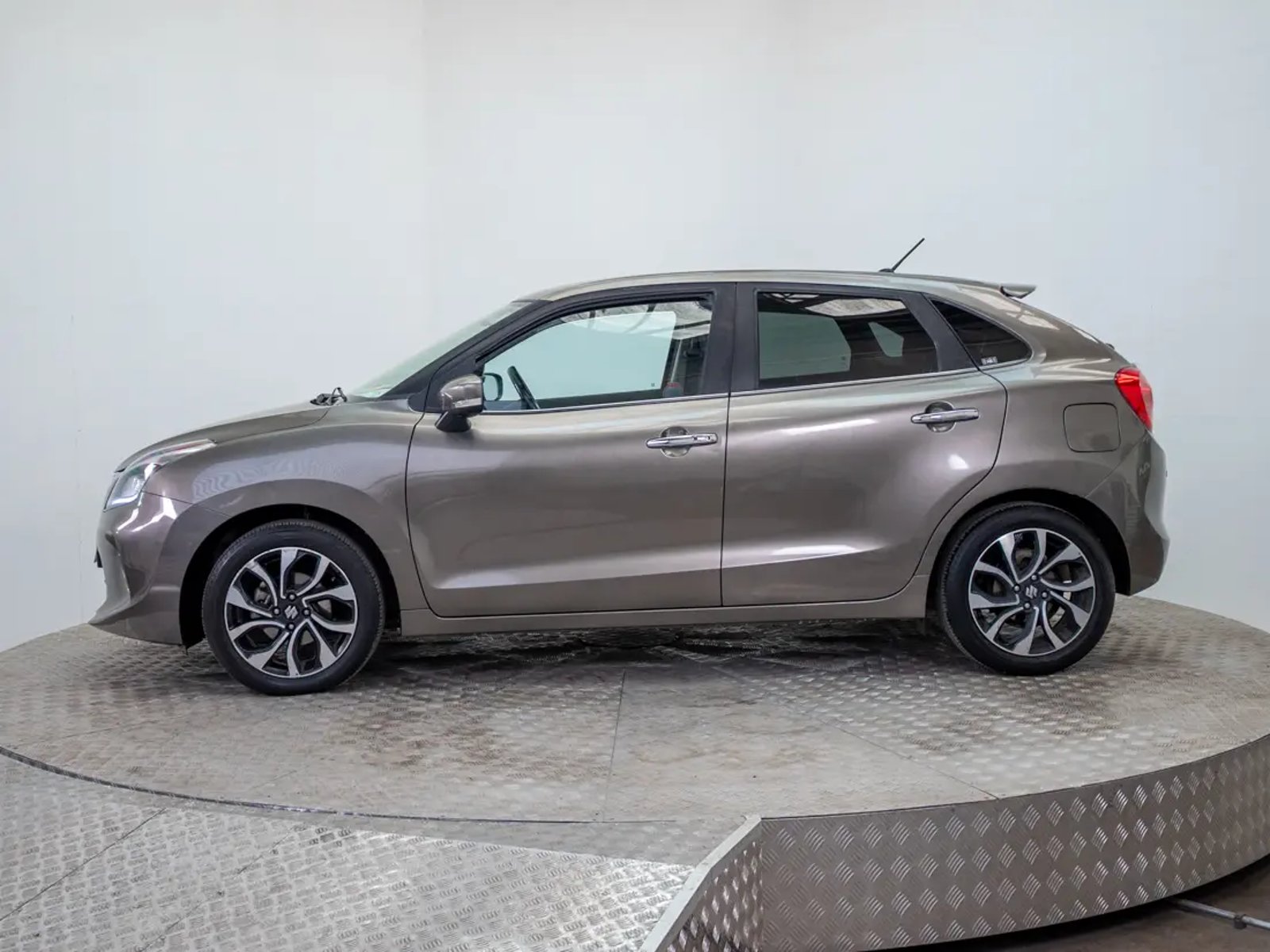 Suzuki BALENO 20222 - Foto 4 de 20