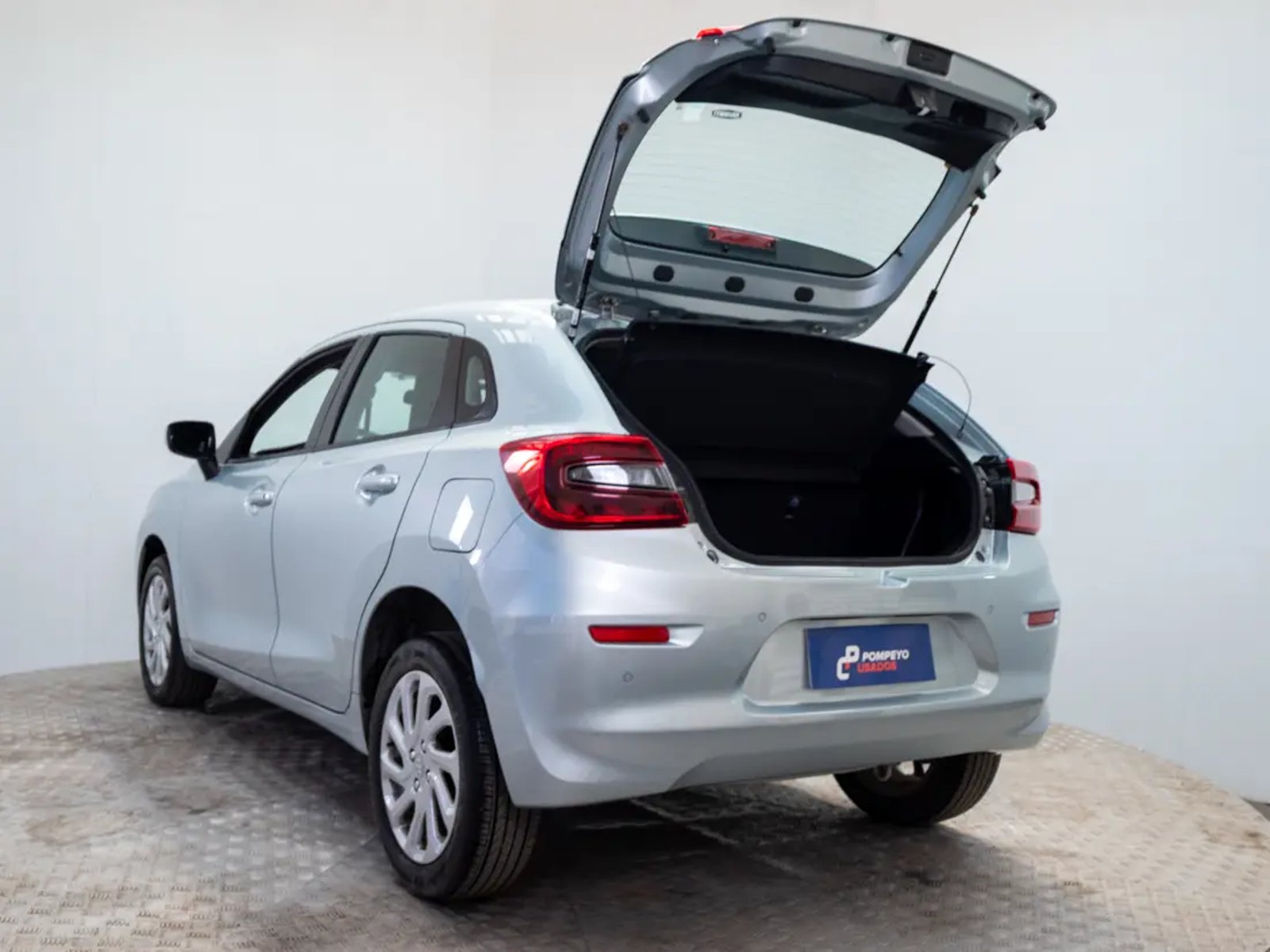 Suzuki BALENO 2024 - Imagen 10 de 20