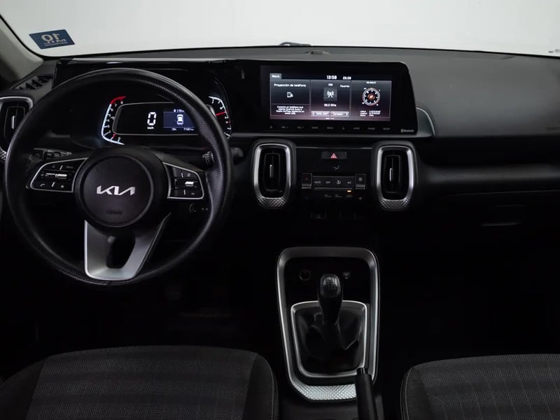 Kia SONET 2023 - Imagen 15 de 20