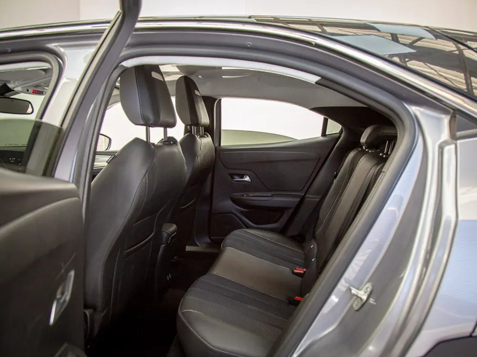 OPEL MOKKA 2022 - Imagen 13 de 16