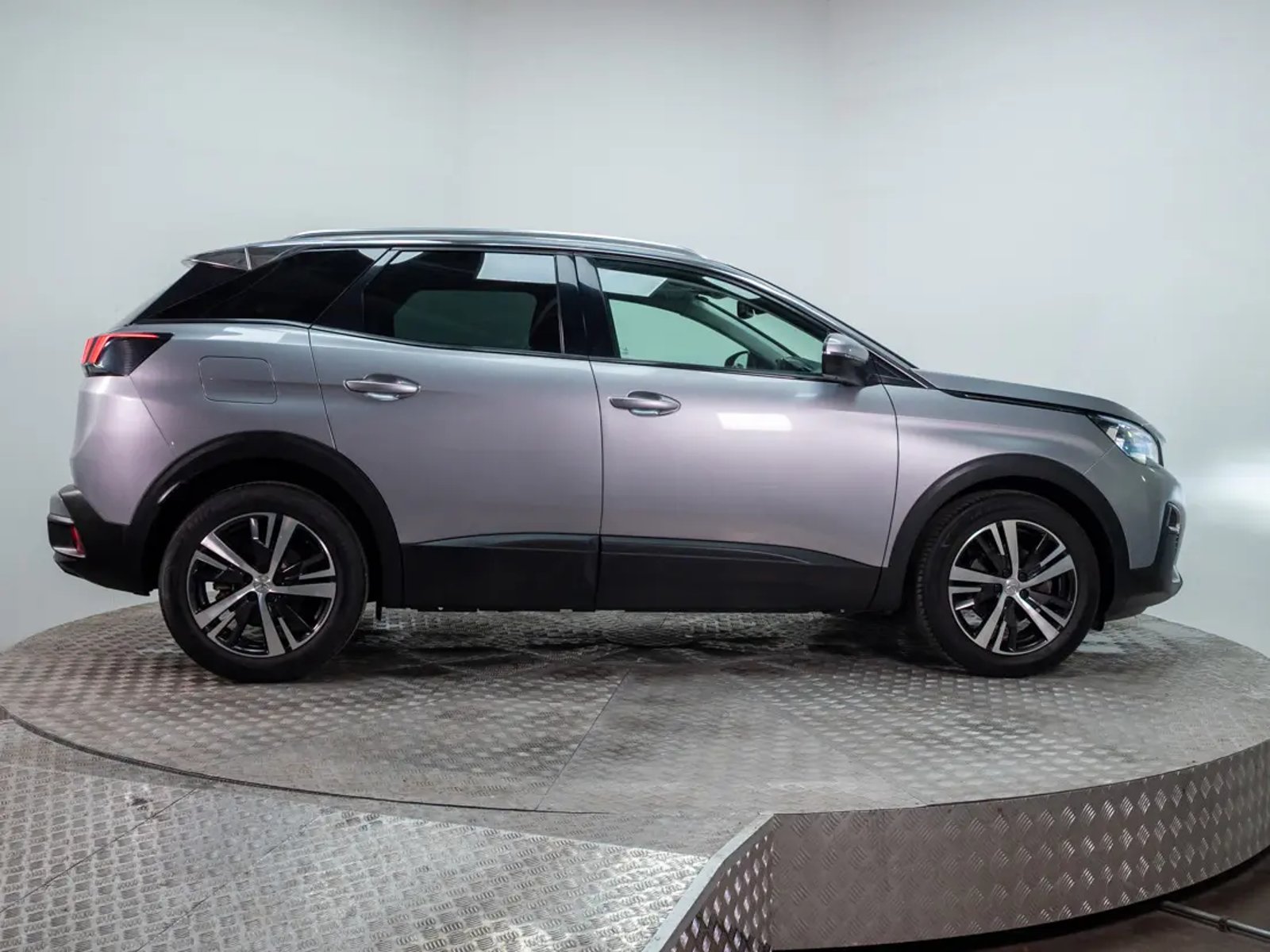 Peugeot 3008 2019 - Imagen 8 de 20