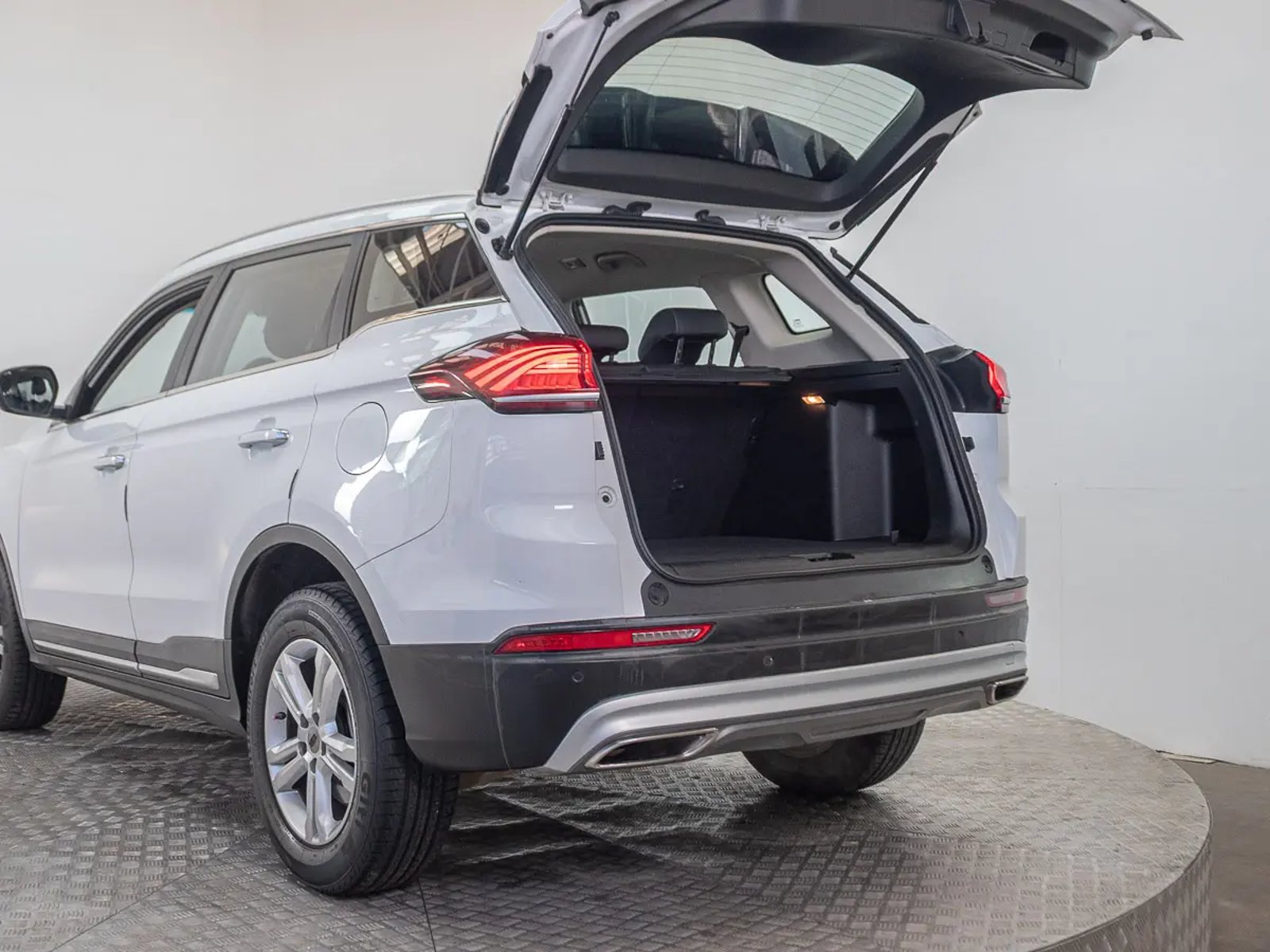 GEELY AZKARRA 2022 - Imagen 4 de 16