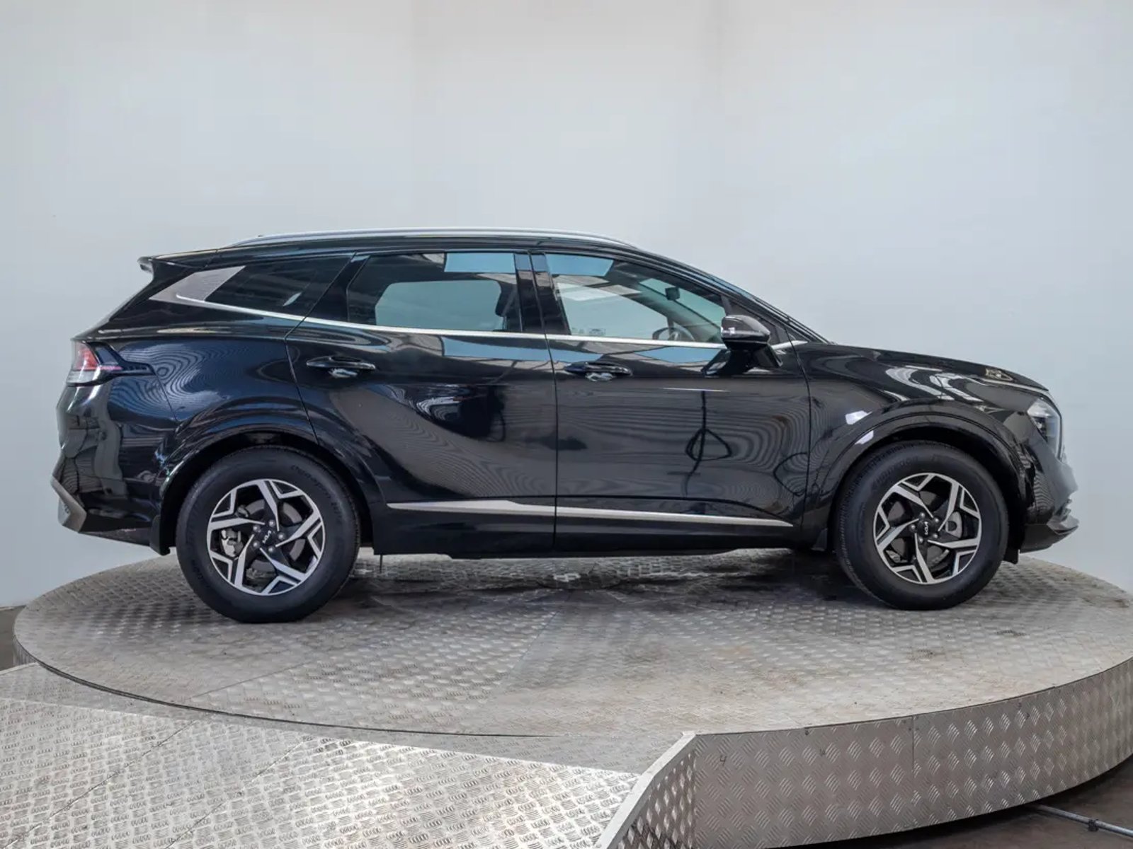 Kia SPORTAGE 2024 - Imagen 8 de 20