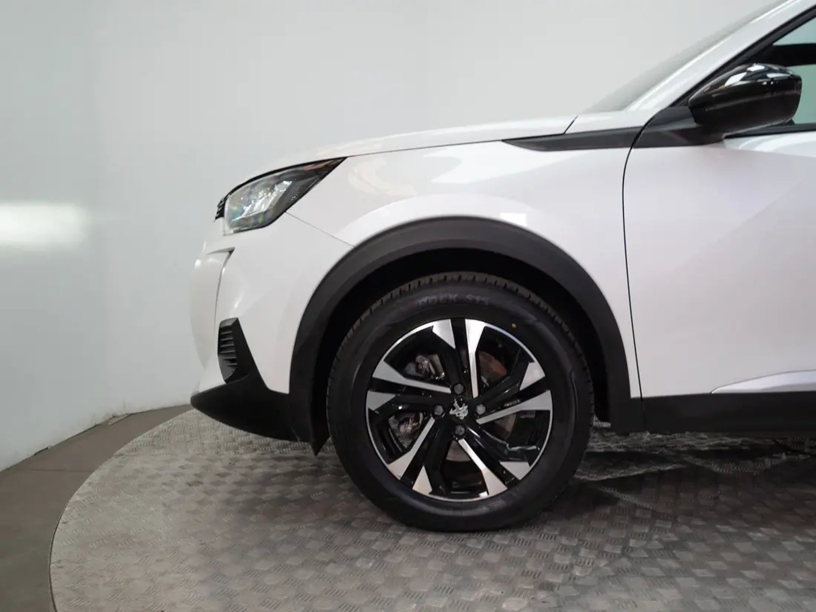 Peugeot 2008 2023 - Imagen 17 de 18