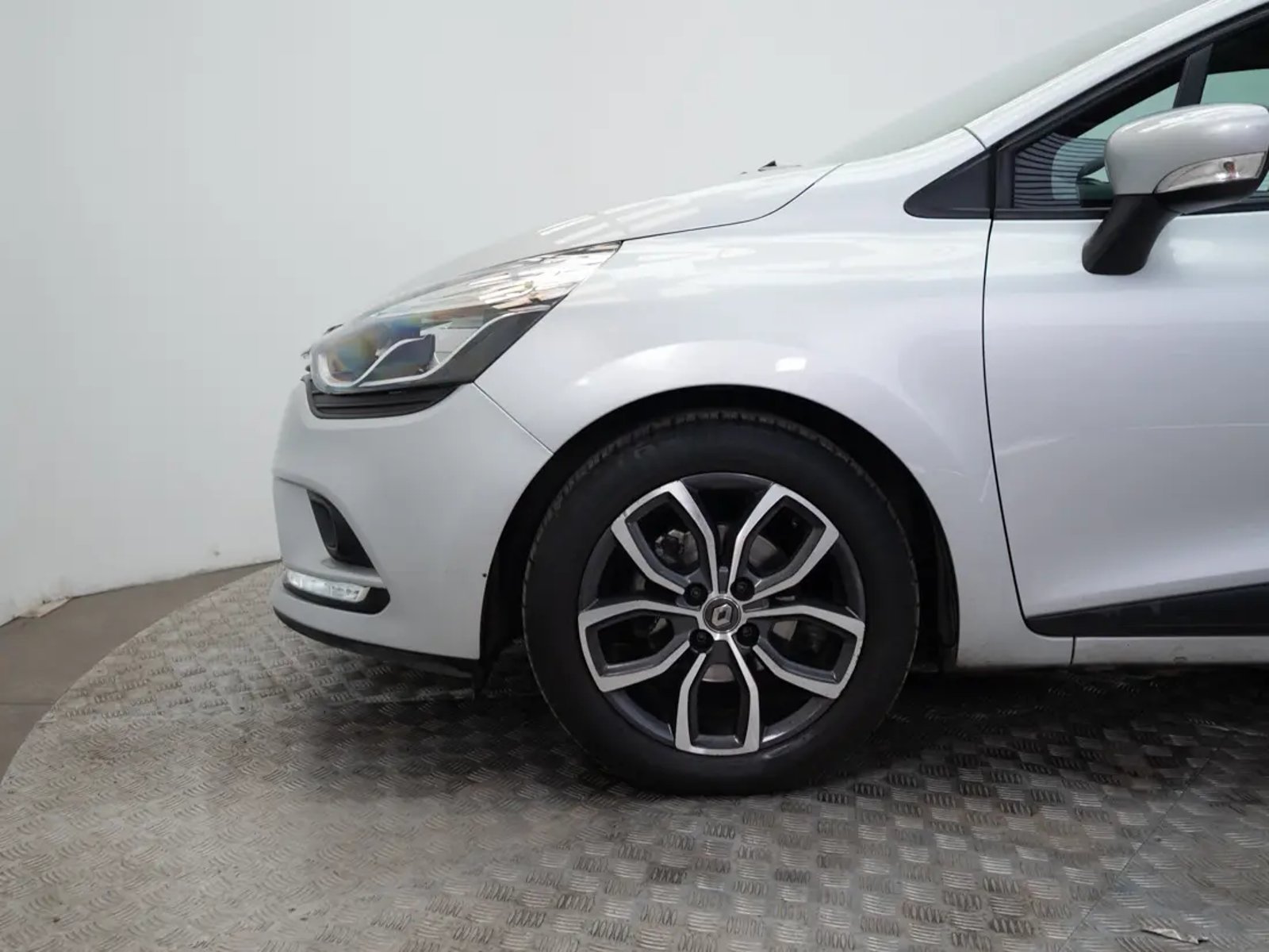 Renault CLIO 2018 - Imagen 16 de 20