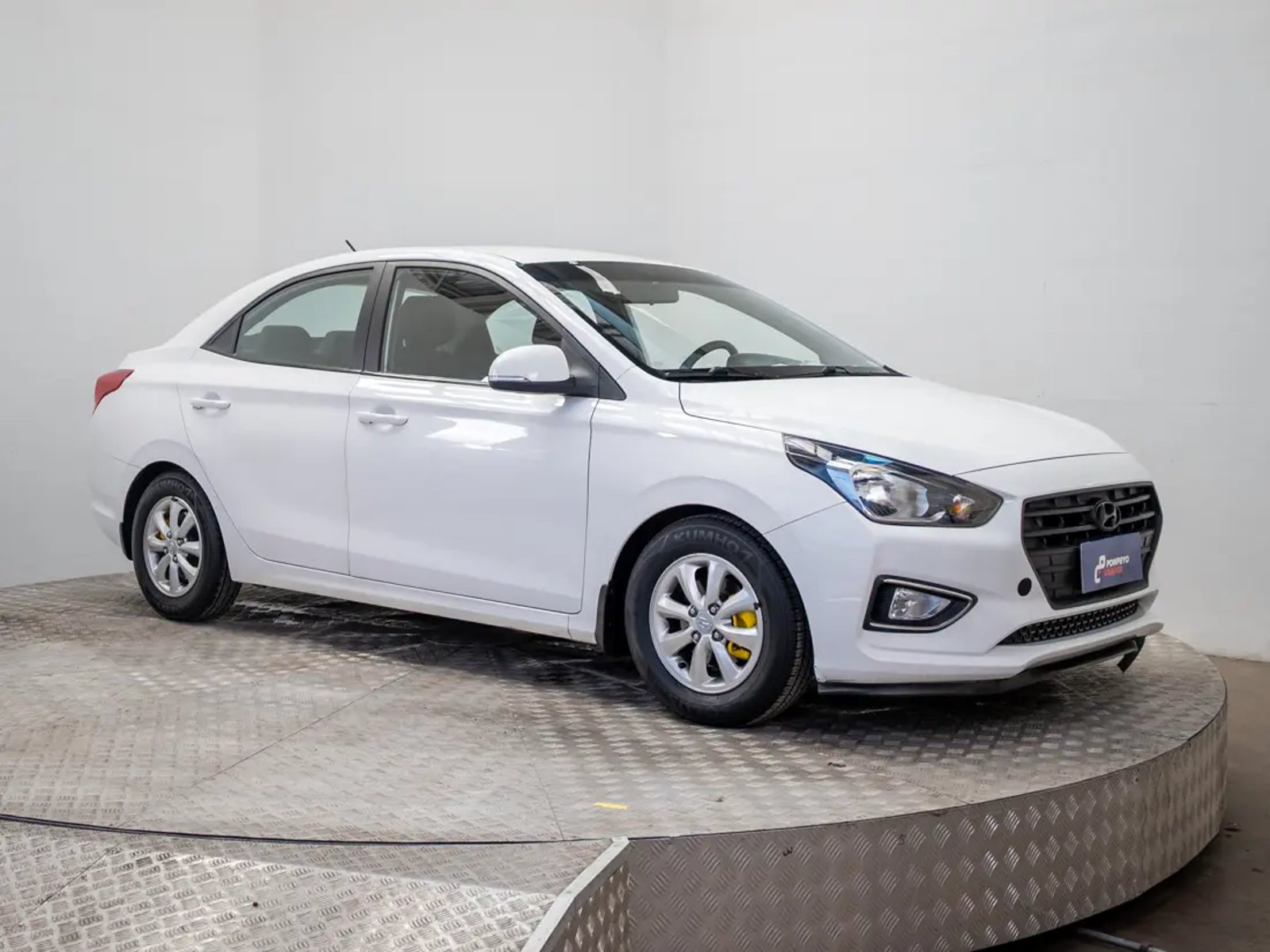Hyundai VERNA 2022 - Foto 2 de 20