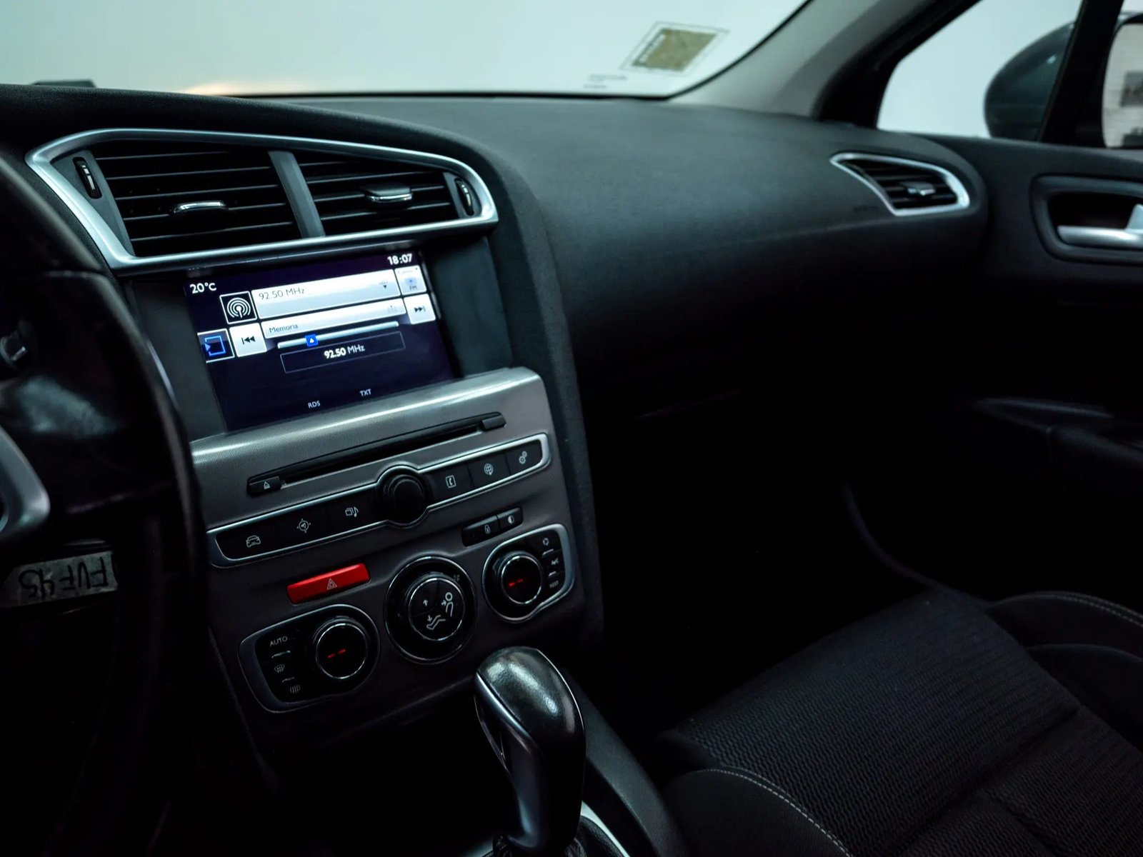 CITROËN C4 2017 - Imagen 12 de 18