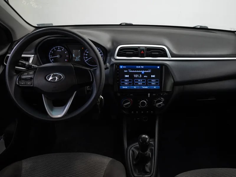 Hyundai VERNA 2022 - Imagen 15 de 20