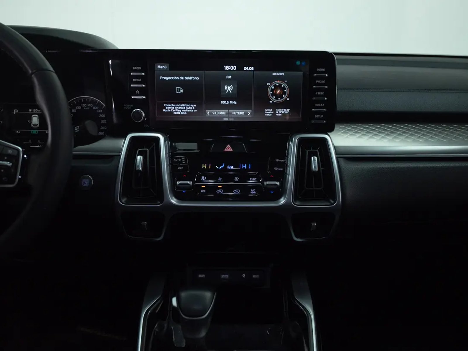 Kia SORENTO 2023 - Imagen 18 de 20