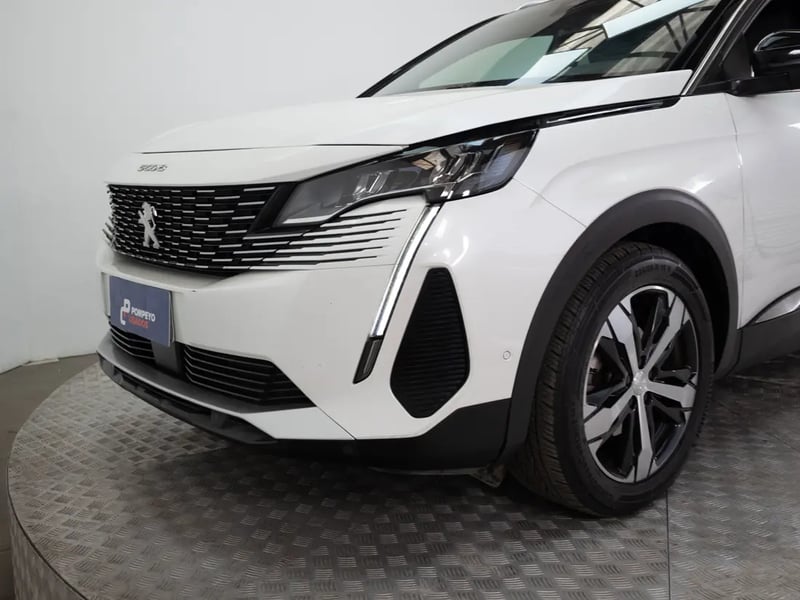 Peugeot 5008 2024 - Imagen 18 de 19