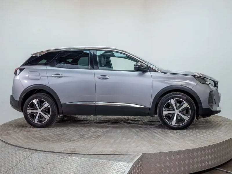 Peugeot 3008 2023 - Imagen 8 de 19