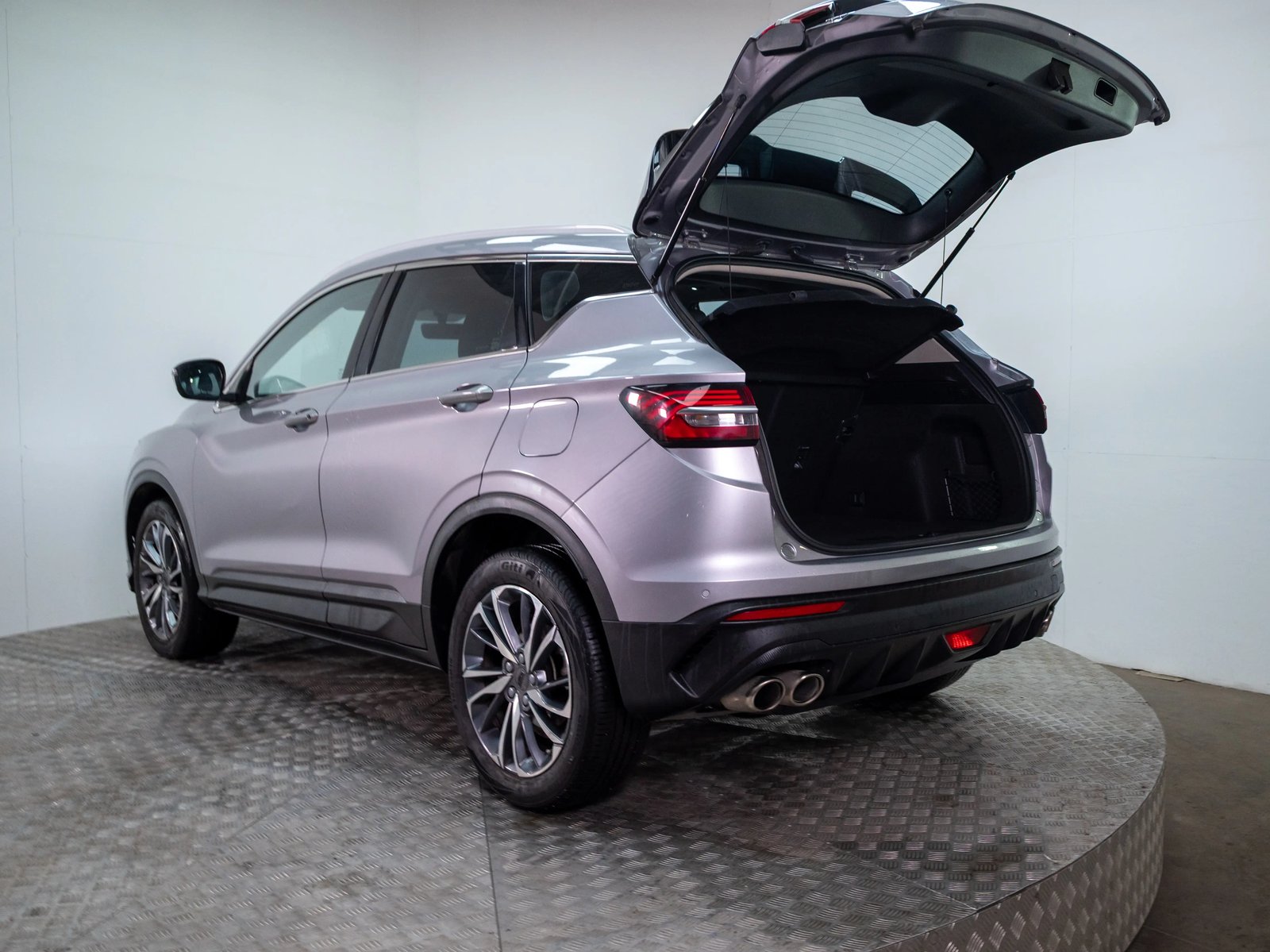 Geely COOLRAY 2023 - Imagen 9 de 14