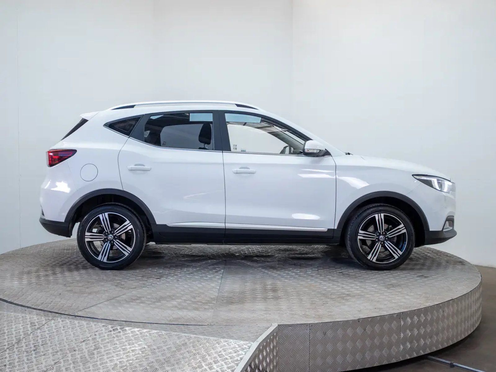 MG ZS 2023 - Imagen 8 de 20
